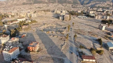 Asrın felaketiyle birlikte tanınmaz hale gelen Hatay’da 46 bin 600 binanın enkazı kaldırıldı
