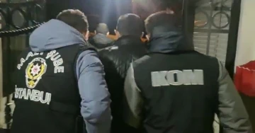Ataşehir Belediyesinde ’ihalede usulsüzlük’ operasyonu, gözaltı anları kamerada
