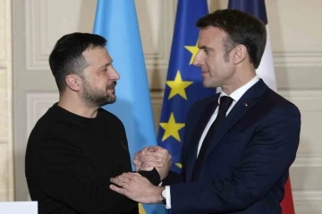Avrupalı liderler Ukrayna için yarın Paris’te bir araya gelecek
