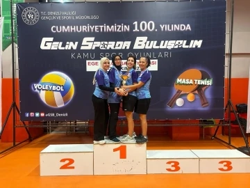 Aydın Atatürk Devlet Hastanesi Kadın Masa Tenisi Takımı bölge şampiyonu oldu
