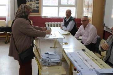 Aydın’da oy kullanma işlemi başladı
