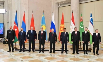 Aliyev, BDT Devlet Başkanları toplantısına katıldı