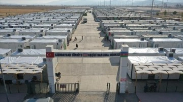 Azerbaycan'ın şehir ve şehitlerinin isimleri Kahramanmaraş'taki konteyner kentte yaşatılıyor