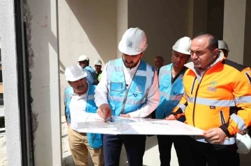 Bağcılar Belediye Başkanı Özdemir, “Kentsel Dönüşüm” alanında ödüle layık görüldü
