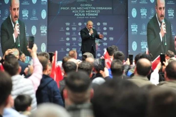 Bakan Mustafa Varank, Bursa'nın Gürsu İlçesi'nde vatandaşlarla bir araya geldi 