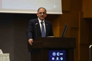 Bakan Özhaseki’den İzmir’e ’Dünya Bankası’ müjdesi

