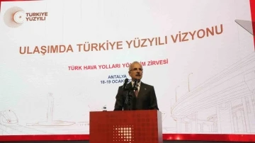 Bakan Uraloğlu: &quot;Türkiye semalarında her 15 saniyede bir uçak geçiyor&quot;
