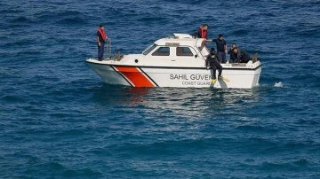 Balıkçı teknesi battı: 3 kişinin cansız bedeni bulundu, 2 kişi aranıyor