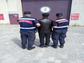 Balıkesir’de kesinleşmiş hapis cezası bulunan 2 kişi tutuklandı
