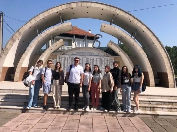 Başarılı öğrenciler Balkan turu yaptı
