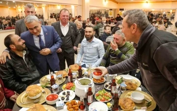 Başkan Alim Işık, sanayi esnafıyla iftar sofrasında buluştu
