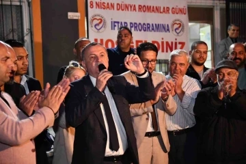 Başkan Balaban Roman vatandaşlarla buluştu

