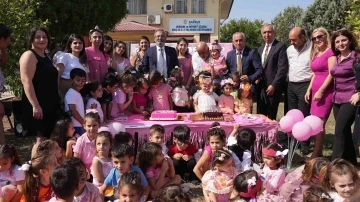 Başkan Bozdoğan, 11 Ekim Dünya Kız Çocukları Günü’nde çocuklarla buluştu
