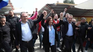 Başkan Çerçioğlu, Efekent pazarında vatandaşlarla bir araya geldi
