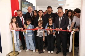 Başkan Çerçioğlu, &quot;Atatürk ve Gençlik&quot; sergisinin açılışı gerçekleştirdi
