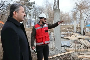 Başkan Eroğlu: “Gümenek millet bahçesinde çalışmalarımız devam ediyor”
