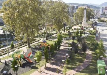 Başkan Togar: “İlçemize 61 adet park ve yeşil alan kazandırdık”
