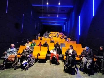 Engelli vatandaşlar sinemada Buğday Tanesi filminde buluştu