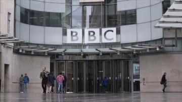 BBC, İngiltere'deki Filistin'e destek gösterileri konusunda kamuoyunu yanılttığını kabul e