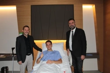 Beşiktaş’ta Amir Hadziahmetovic ameliyat oldu
