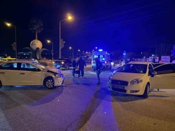 Bursa-Bilecik yolunda trafik kazası: 4 yaralı