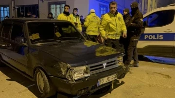 Bursa’da bina duvarı ve bir otomobile çarpan sürücü olay yerinden kaçtı