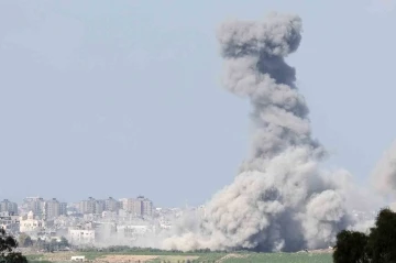 BM: “Gazze Şeridi’nin güneyine giden Filistinliler saldırılar nedeniyle geri dönüyor”
