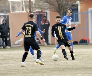 Bölgesel Amatör Lig 6. Grup: Suvermez Kapadokyaspor: 1 - Talasgücü Belediyespor: 1
