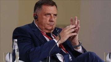 Bosnalı Sırp lider Dodik: Mülklerimizi bizden almaya kalkışırsanız Sırp Cumhuriyeti'ni ayıracağ