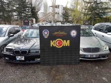 Bulgaristan’dan yaşa dışı yollarla getirdikleri araçların şasi numarasını değiştirip ’change’ yapan çeteye &quot;Kontak&quot; operasyonu
