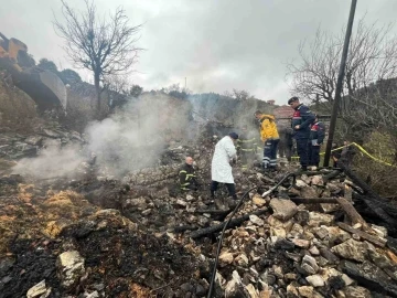 Burdur’da ev yangını: Yaşlı kadın hayatını kaybetti