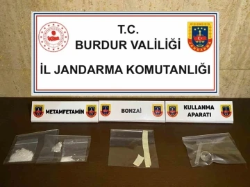 Burdur’da kaçakçılık yaptığı tespit edilen 8 şüpheli tutuklandı
