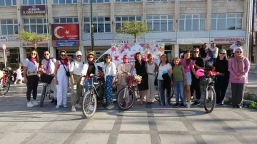 Burdur’da &quot;Süslü Kadınlar Bisiklet Turu&quot; düzenlendi

