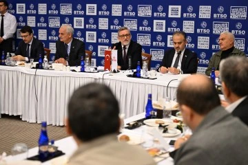 Bursa Büyükşehir Belediye Başkanı Alinur Aktaş: En Kötü Plan Plansızlıktan İyidir