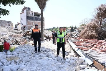 Bursa Büyükşehir Belediyesi depremde yıkılan 752 yıllık Ulu Cami'yi yeniden ayağa kaldıracak 