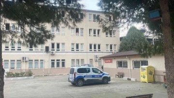 Bursa’da çok sayıda lise öğrencisi hastaneye kaldırıldı