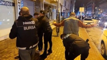 Bursa'da aranması olan çok sayıda kişi yakalandı 