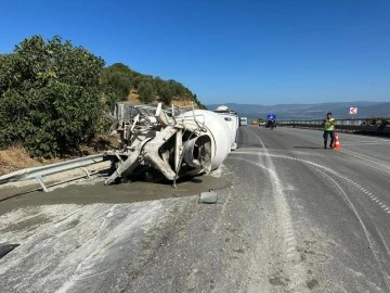 Bursa'da beton mikserlerinin feci kazası: 1 ölü 1 ağır yaralı