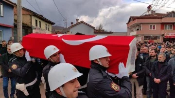 Bursa'da, Cumhurbaşkanlığı koruma görevlisi polis son yolculuğa uğurlandı