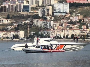 Bursa'da denizde kaybolan kişiyi ararken tabanca ve tüfek buldular