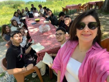 Bursa'da lise öğrencilerinden farkındalık etkinliği 