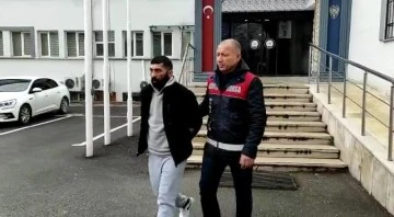 Bursa’da lüks araçların farlarını çalan şüpheli kıskıvrak yakalandı