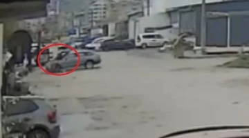 Bursa'da motosikletli kurye ölümden döndü 
