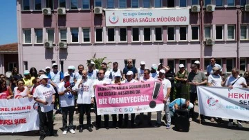 Bursa'da sağlık çalışanlarından protesto 