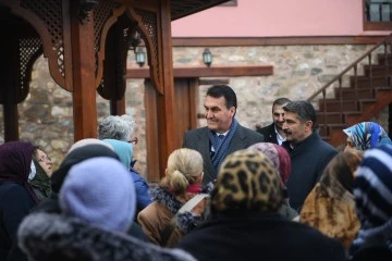 Bursa'da Somuncu Baba'yı, Başkan Dündar'dan dinlediler