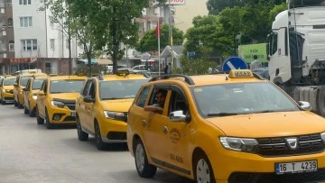 Bursa'da taksicilerin protestoları giderek genişliyor