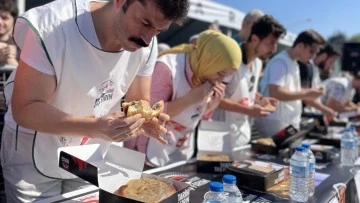 Bursa Gastronomi Festivali'nde 'Tahanlı Pide Yarışması' düzenlendi 