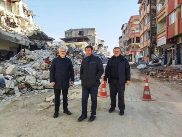 Bursa Nilüfer Belediye Başkanı Turgay Erdem deprem bölgesinde 