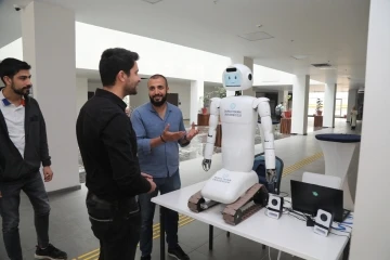 Bursa Teknik Üniversitesi’nin ’Robot Günleri’ ilgi gördü