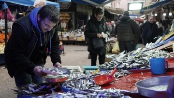Bursa tezgahlarında balık fiyatları 